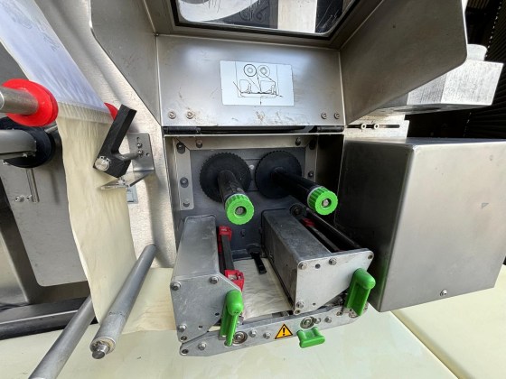 Octopus Automatic Checkweigher Labeller Pic 076